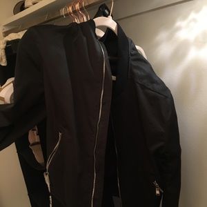 Unisex black bomber jacket